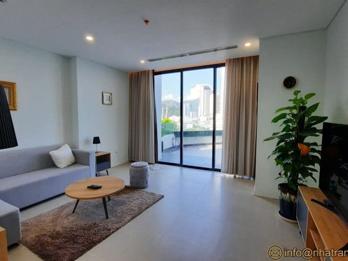 gold coast – studio for rent in tourist area a333