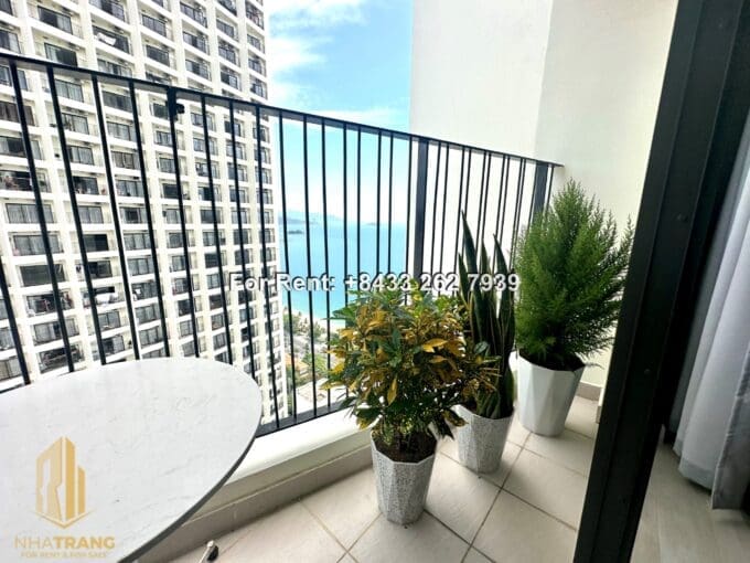 Gold Coast – Nice Studio with Side City view for Rent in Tourist area – A810