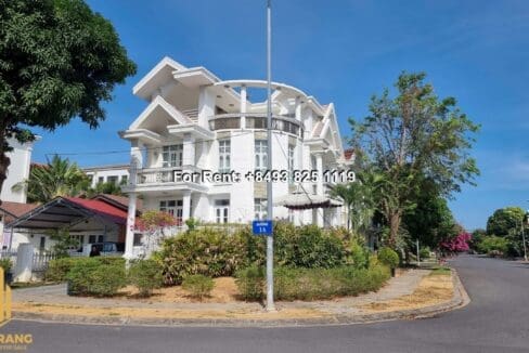 4 bedroom an vien villa for rent in the south nha trang city v045