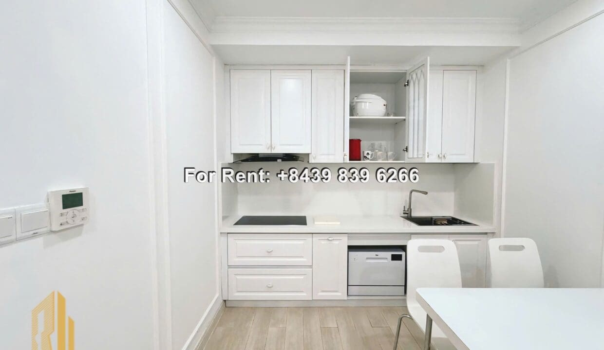 z6168331990986_9339109bc130f54603caf940687220b6