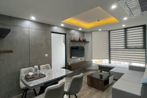 luxurious living: rent this 3 bedroom house in my gia pack 8 urban area – h058