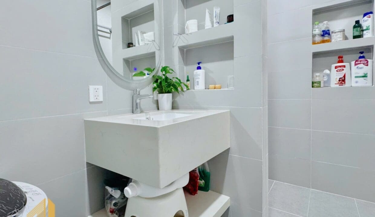 z6677385030373_9d90de10baa4b946d35d50538eb901c1