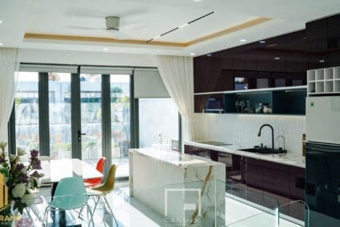 luxurious living: rent this 3 bedroom house in my gia pack 8 urban area – h064