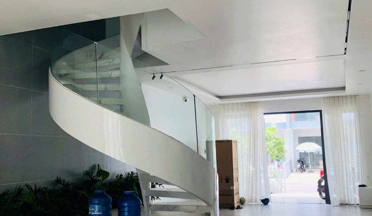 z7002842747277_84f932c7615ea292f8213d601b807207