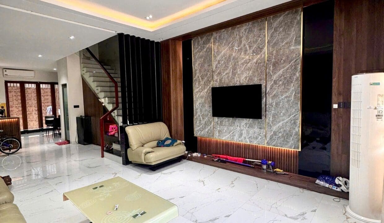 z6999724587195_236ba86d8915f943bd08feb0881fa604