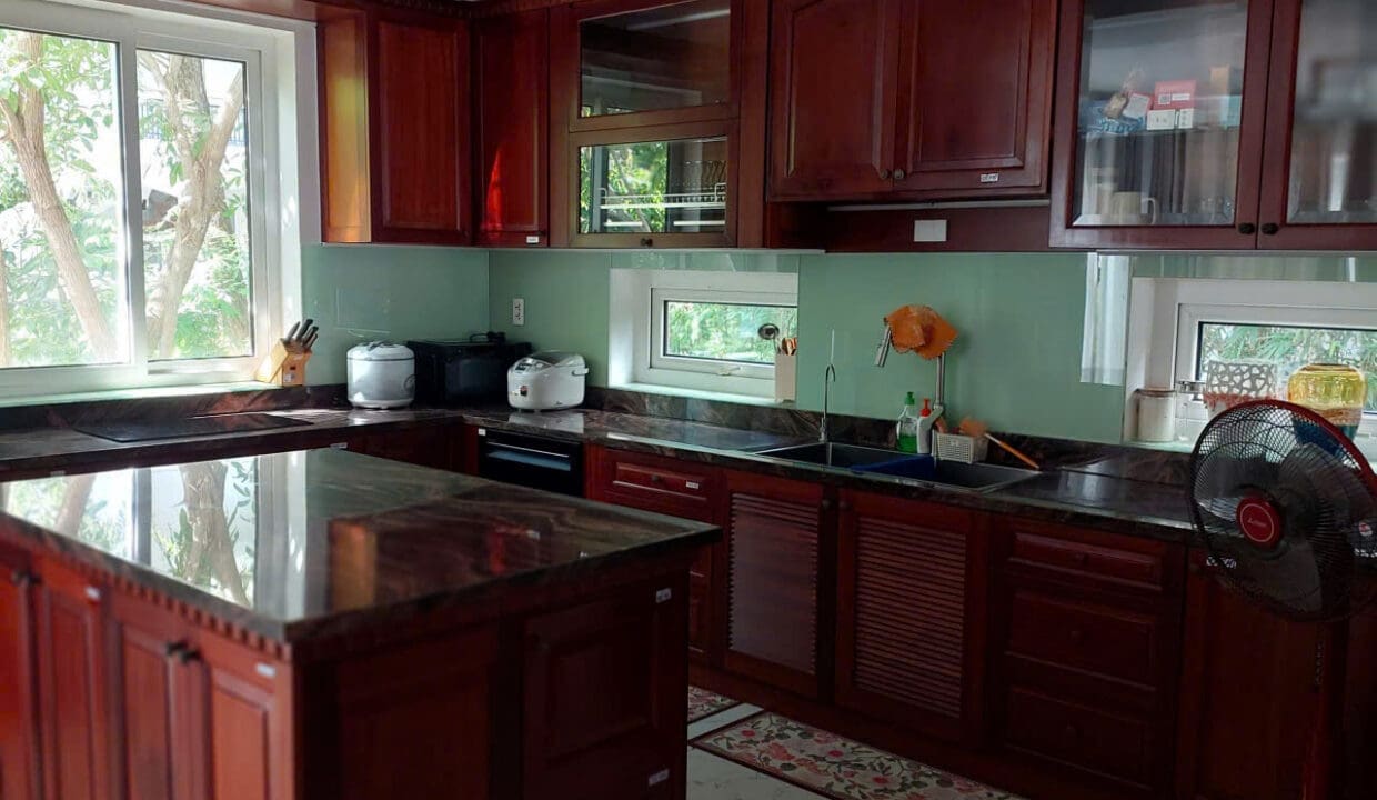 z7095911239323_97b3faa74b849958955fc66f210656df