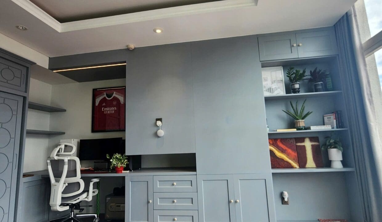 z7122786496546_40206c36806a1a1f051ddcc2233c2144