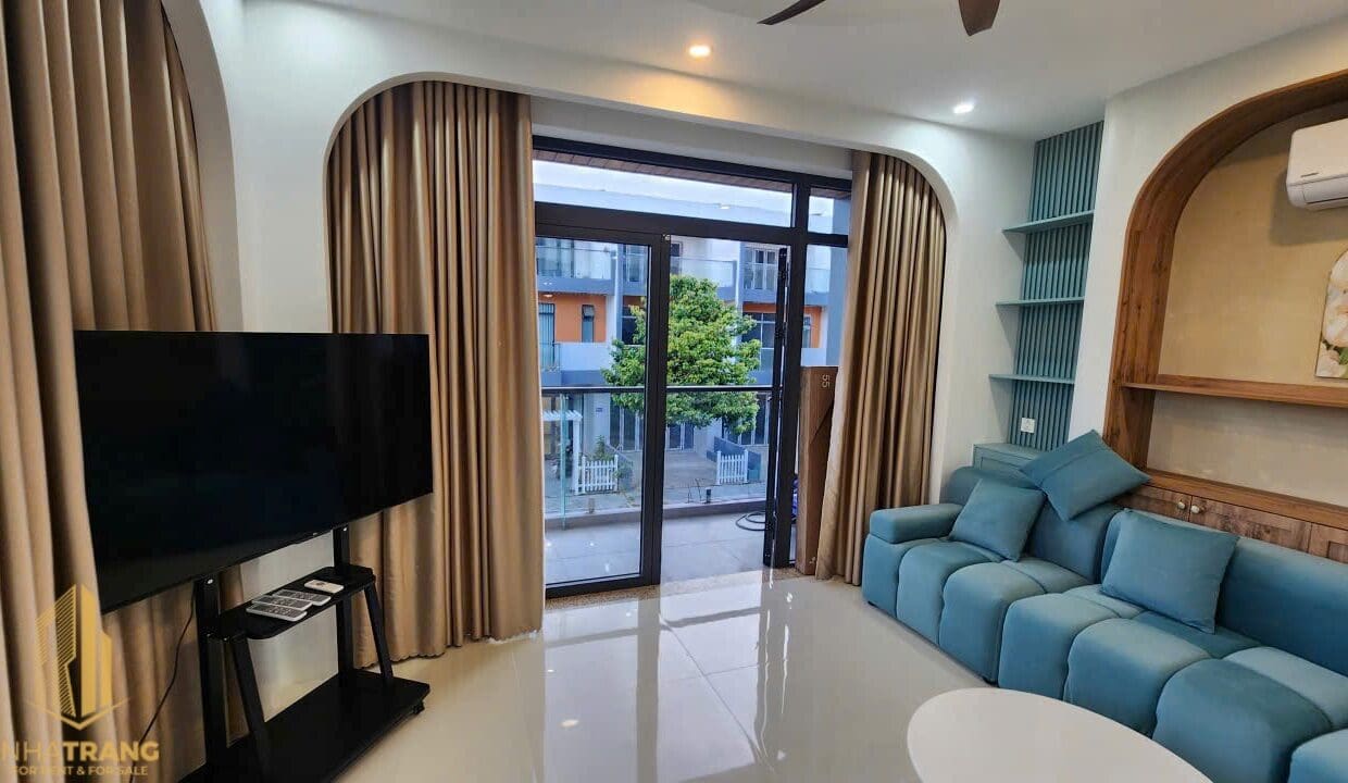 z7135250676386_ba6f3e45fad87702393cf8ab53506942