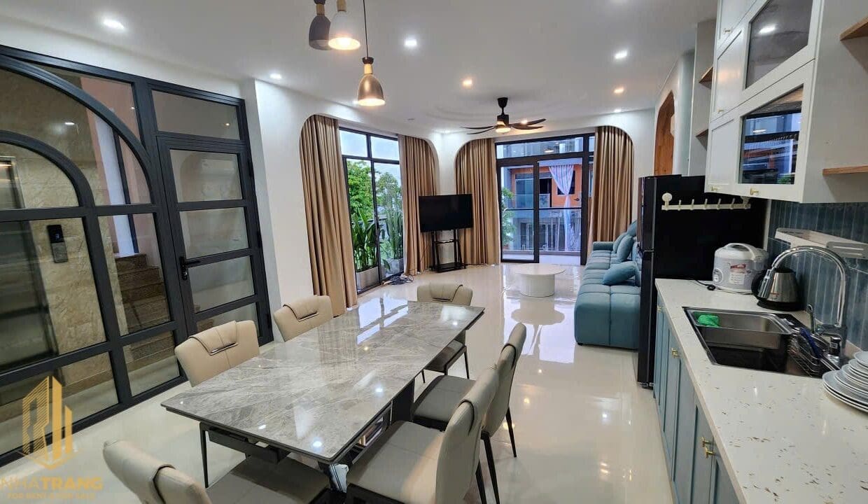 z7135250822120_60c3206692d1ddf118e7cf809fda8efa